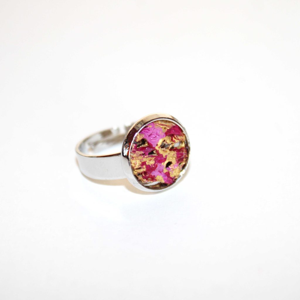 Anello collezione "Natura" rodiato argento in fibra di fico d'india oro e magenta